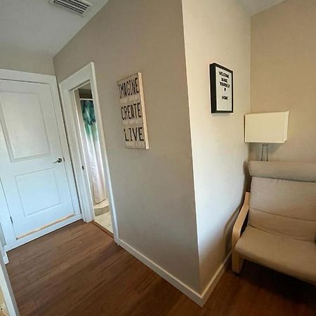Quaint Guest Room Close To Siesta Key Sarasota Esterno foto