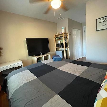 Quaint Guest Room Close To Siesta Key Sarasota Esterno foto